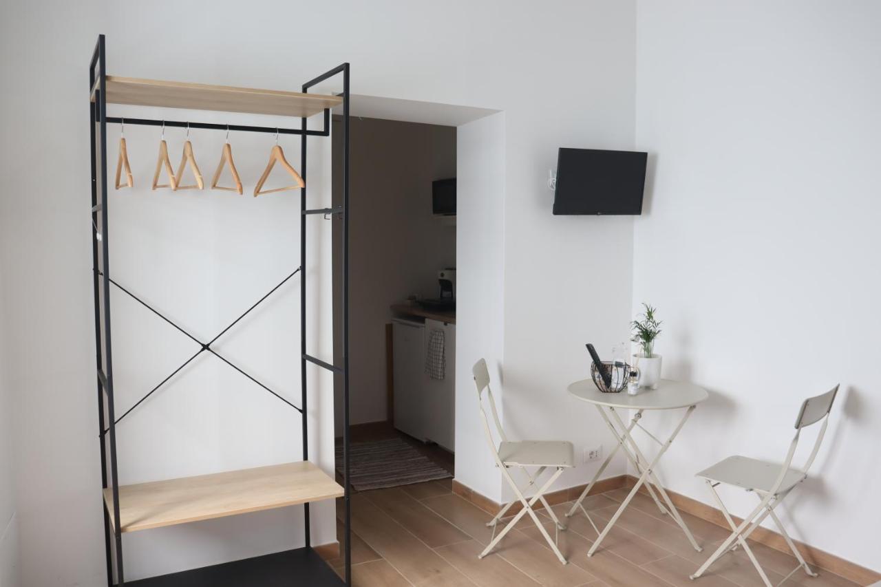 U Cuttigghiu Apartment คาตาเนีย ภายนอก รูปภาพ