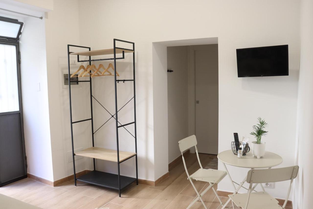 U Cuttigghiu Apartment คาตาเนีย ภายนอก รูปภาพ